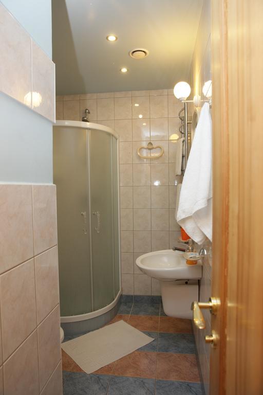 Guest House Linas 阿利图斯 外观 照片