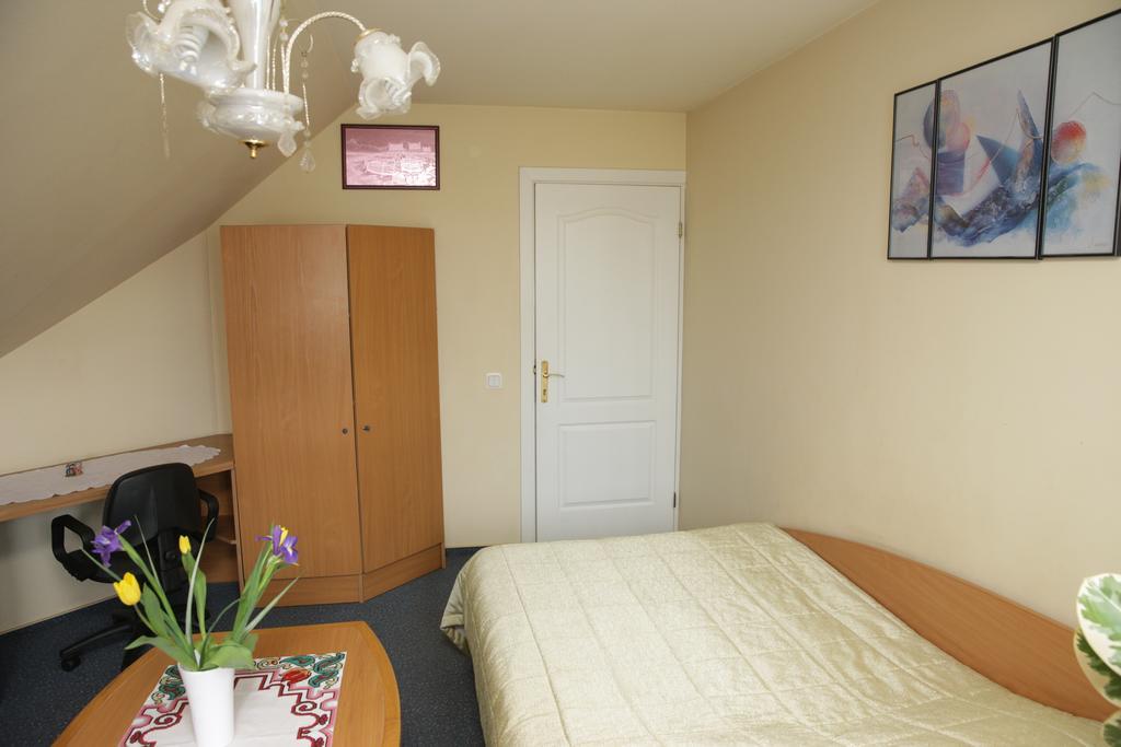 Guest House Linas 阿利图斯 外观 照片