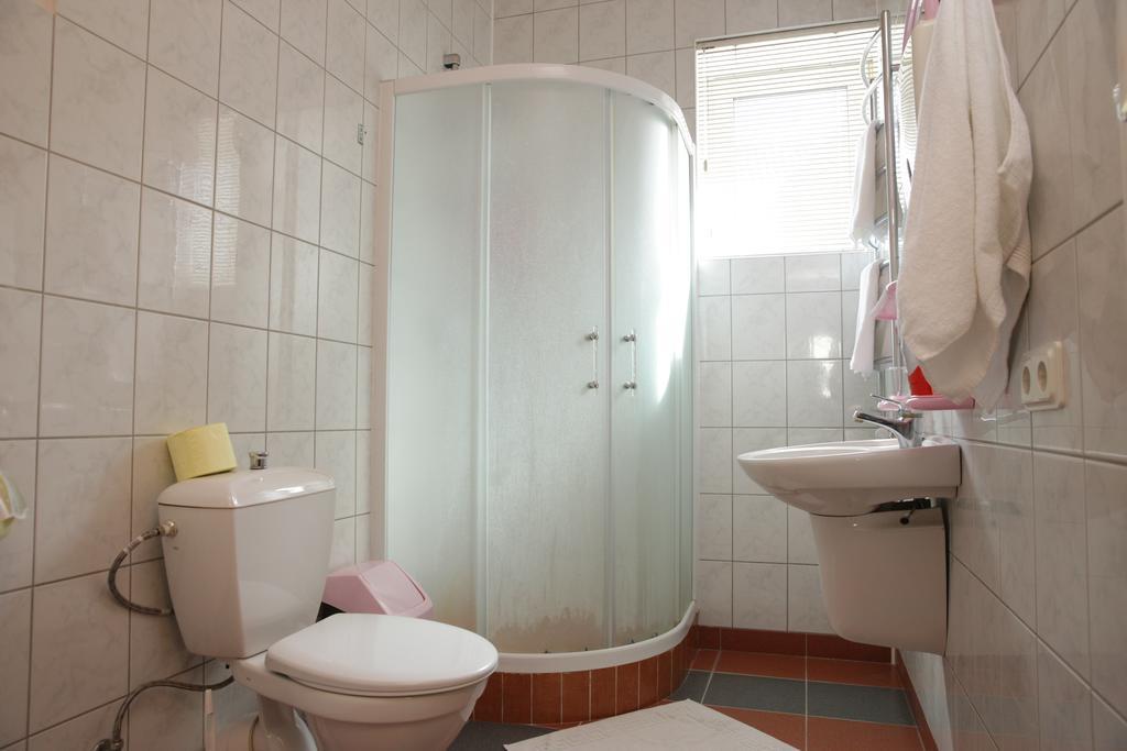 Guest House Linas 阿利图斯 外观 照片
