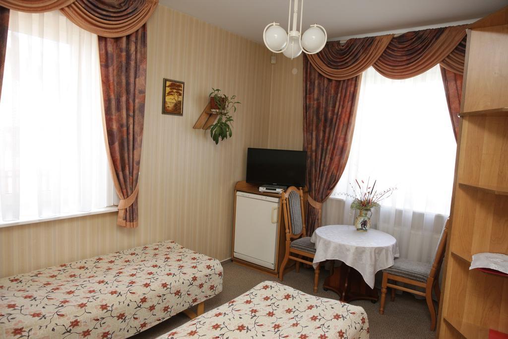 Guest House Linas 阿利图斯 外观 照片